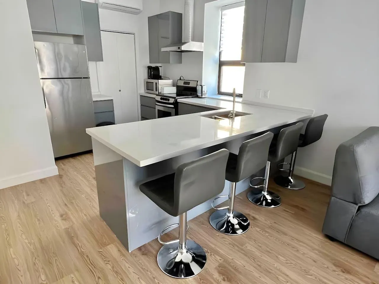 Urban 1Bdr Apartment On Bishop -Mtl Live Spot Zx3 Montreal Canada